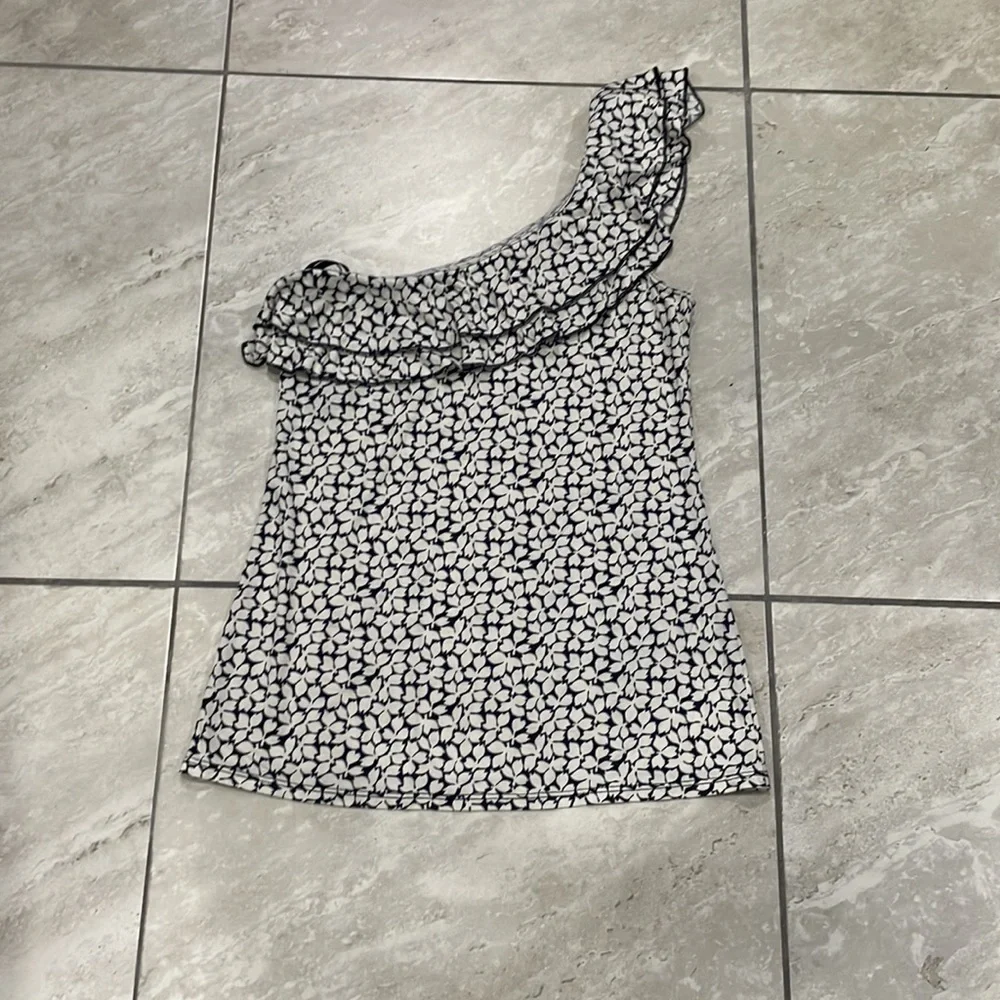 Bundle of tops for ladies 👚 Banana Republic, Ann Taylor and Old Navy. - Picture 9 of 10